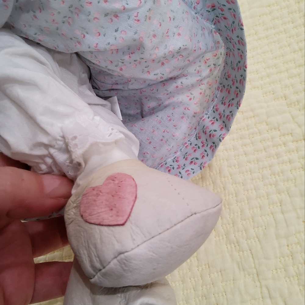 The Hamilton Collection Doll - Picture 10 of 10